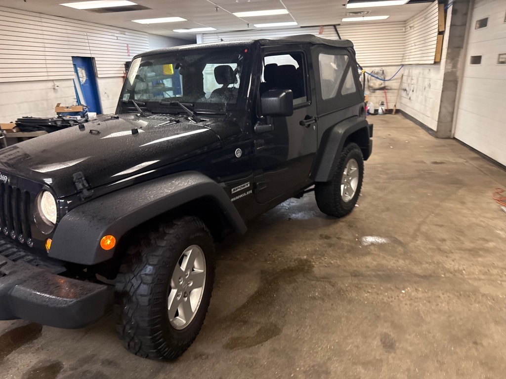 Jeep Wrangler Sport 4WD 2015