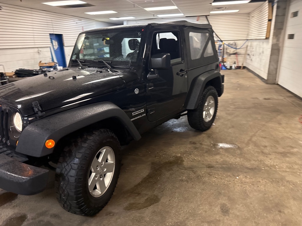 Jeep Wrangler Sport 4WD 2015