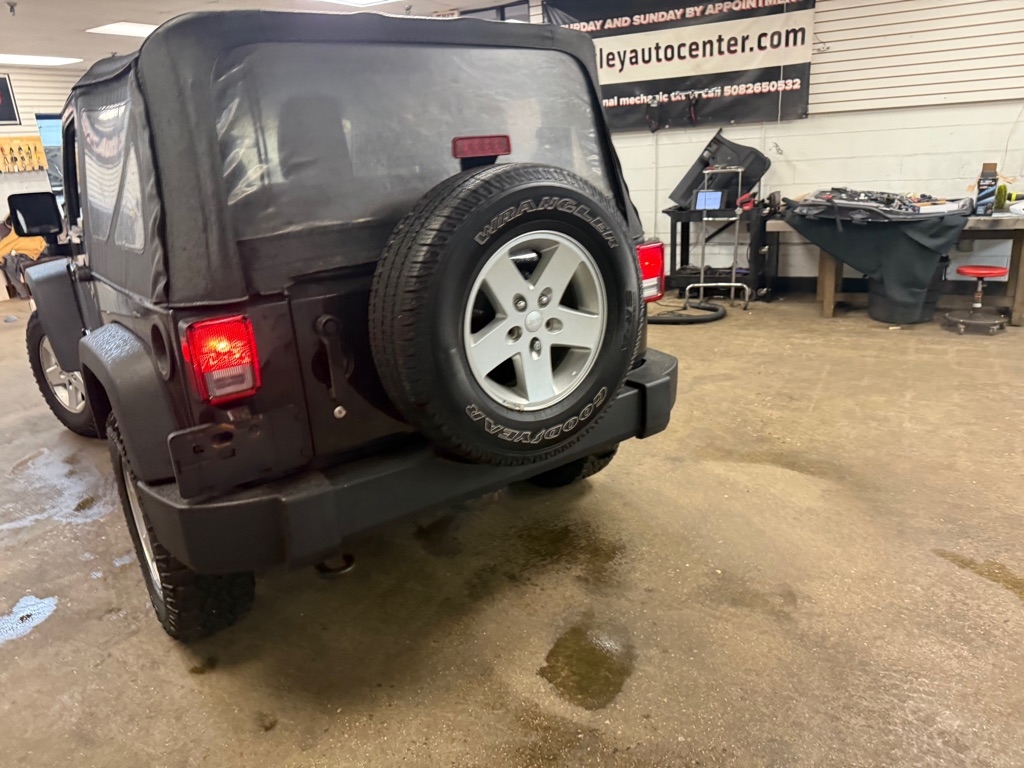 Jeep Wrangler Sport 4WD 2015