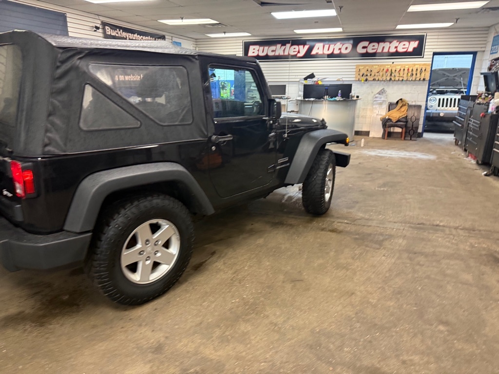 Jeep Wrangler Sport 4WD 2015