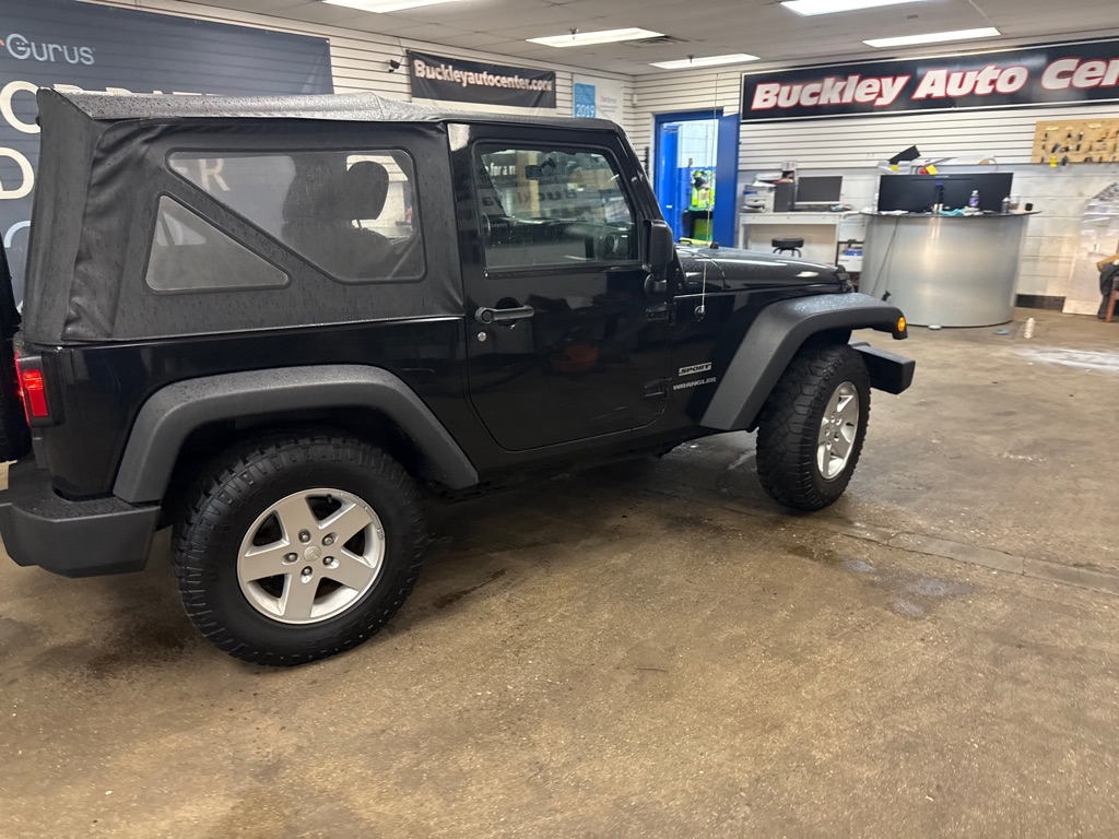 Jeep Wrangler Sport 4WD 2015