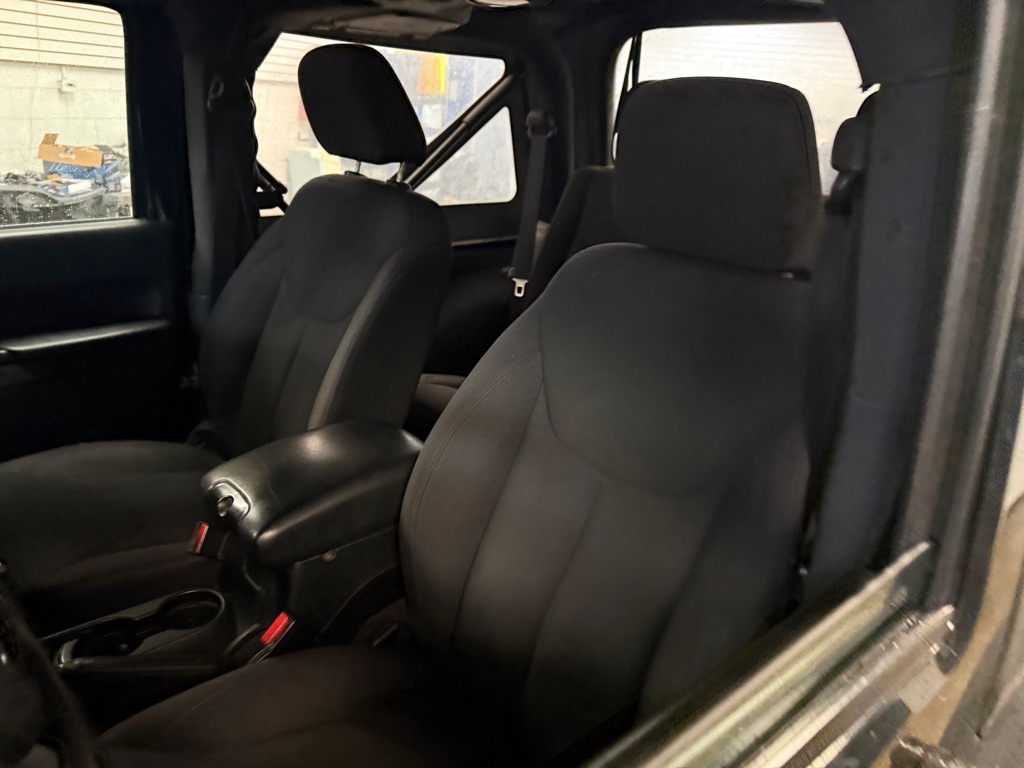 Jeep Wrangler Sport 4WD 2015