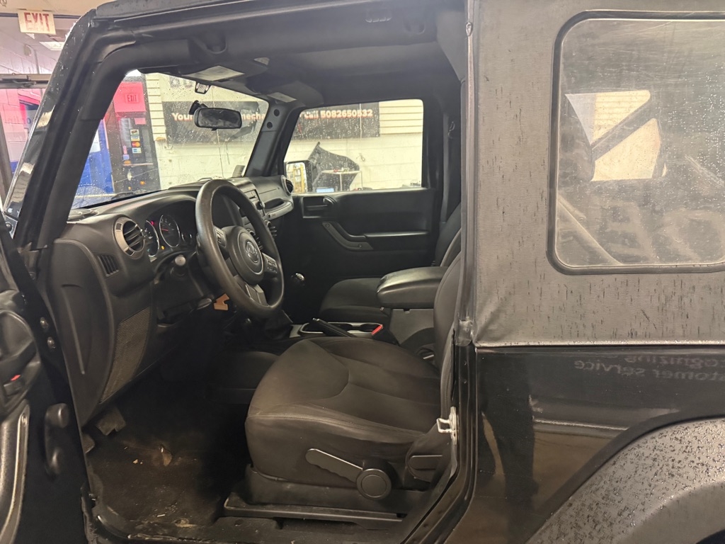 Jeep Wrangler Sport 4WD 2015