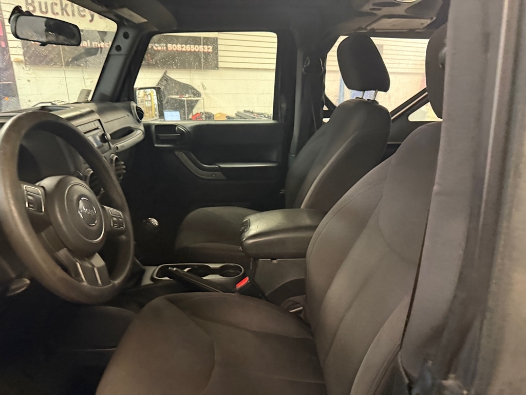 Jeep Wrangler Sport 4WD 2015