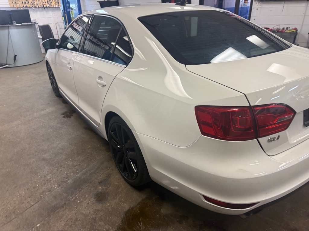 Volkswagen Jetta 2.0T GLI 2013