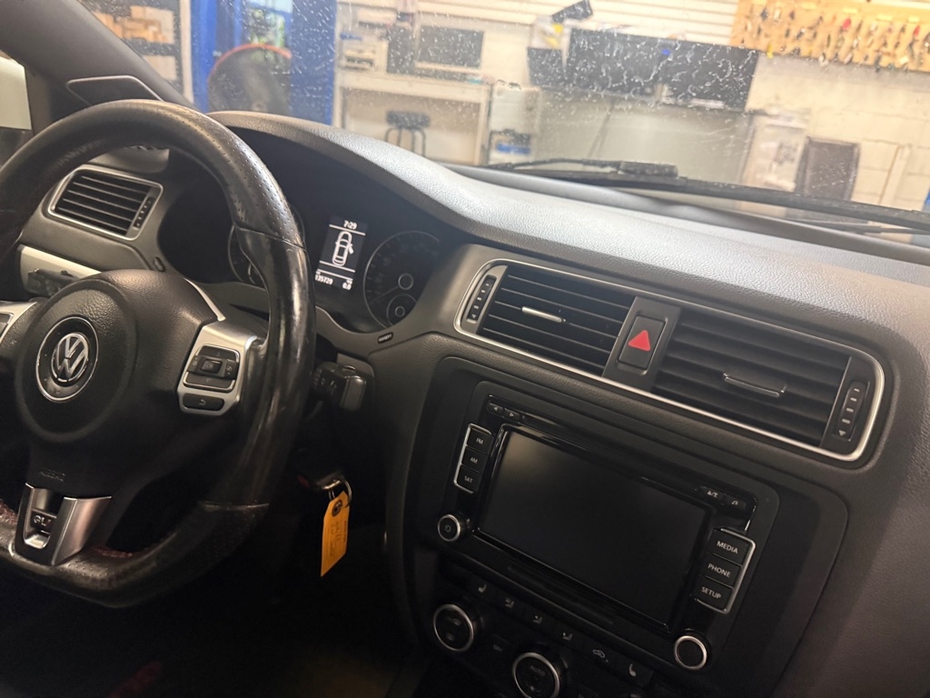 Volkswagen Jetta 2.0T GLI 2013