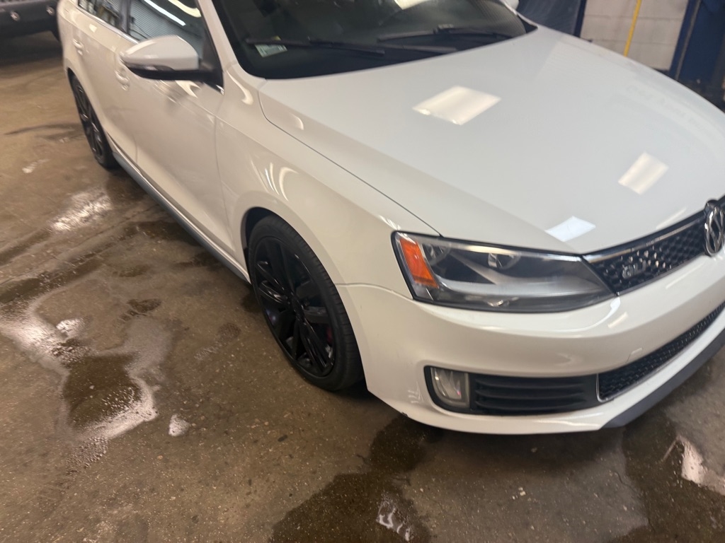 Volkswagen Jetta 2.0T GLI 2013