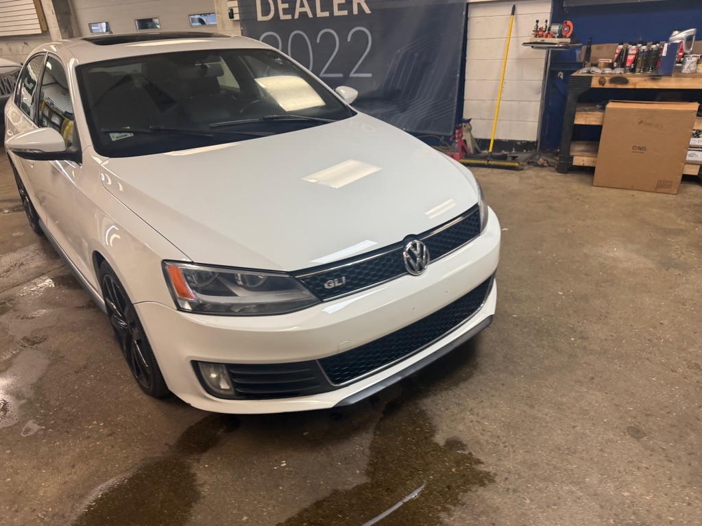 Volkswagen Jetta 2.0T GLI 2013