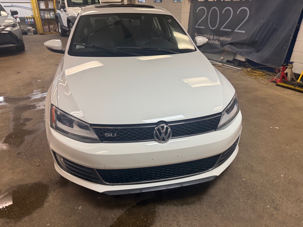 Volkswagen Jetta 2.0T GLI 2013