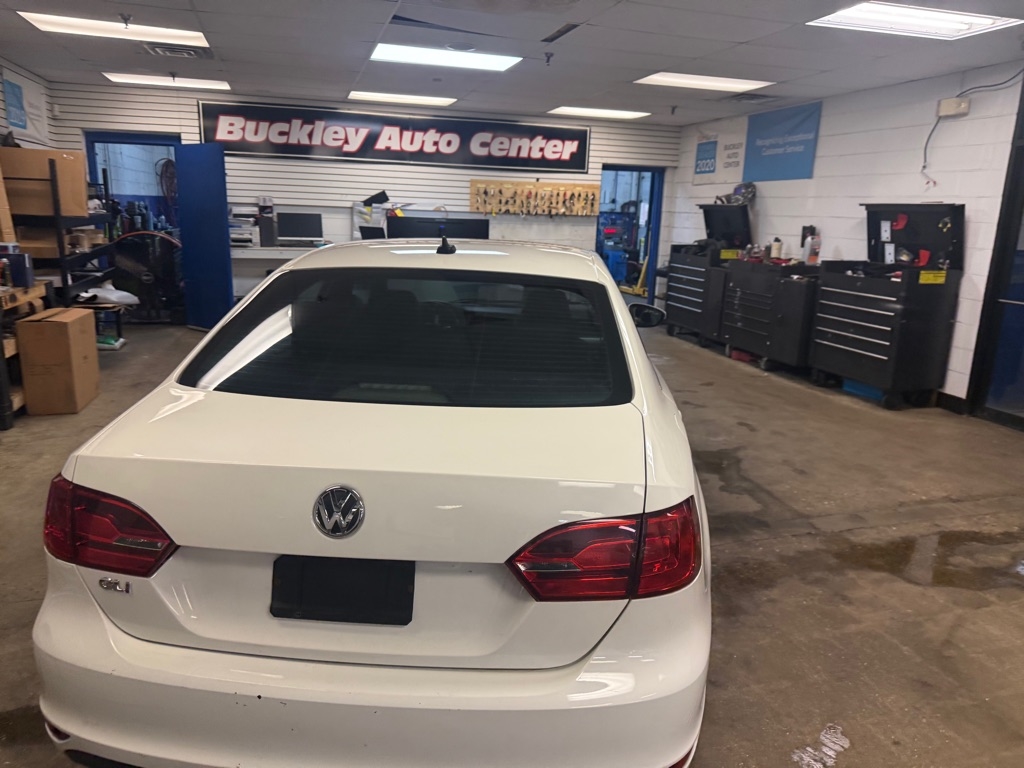 Volkswagen Jetta 2.0T GLI 2013