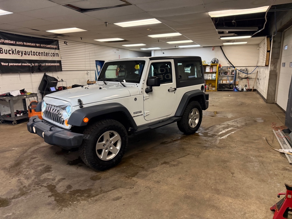 Jeep Wrangler Sport 4WD 2016