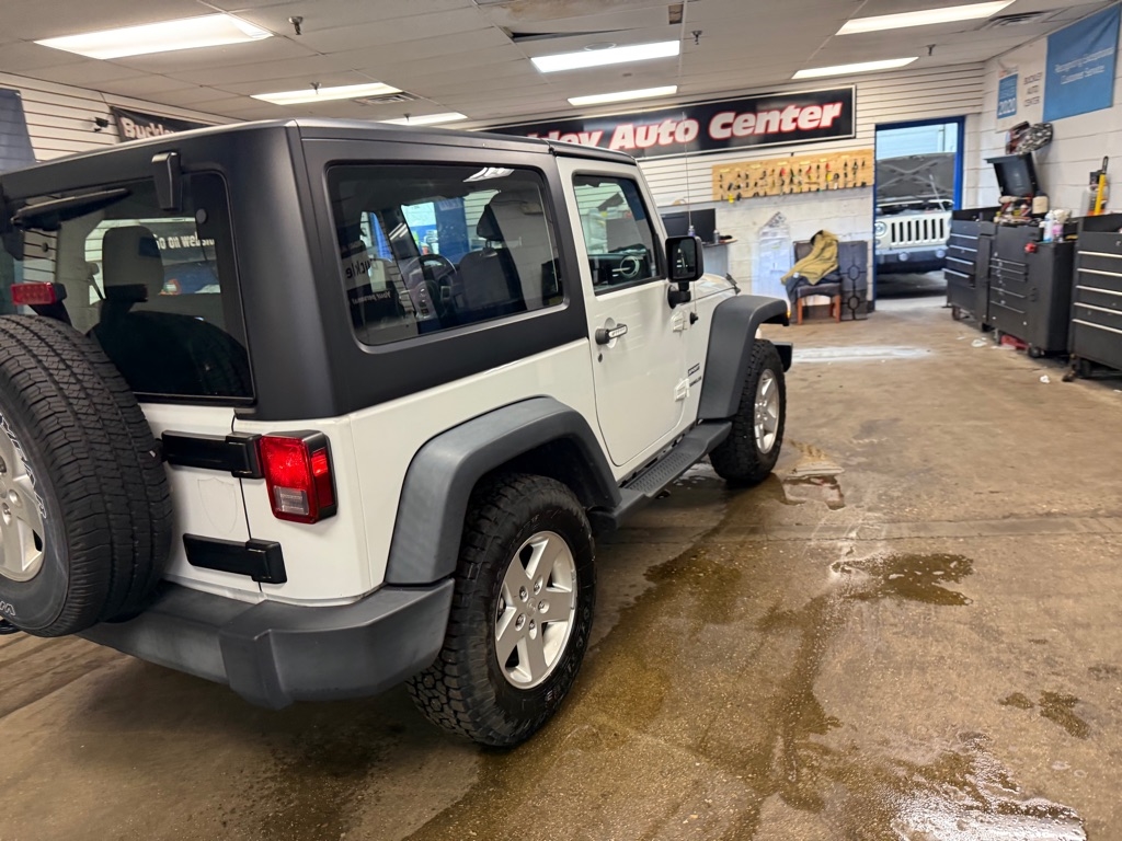 Jeep Wrangler Sport 4WD 2016