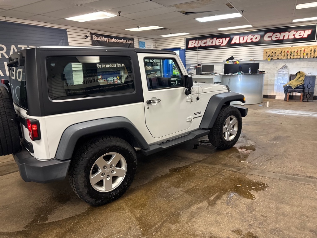 Jeep Wrangler Sport 4WD 2016