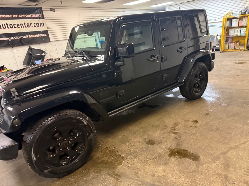 Jeep Wrangler Unlimited Sahara 4WD 2015