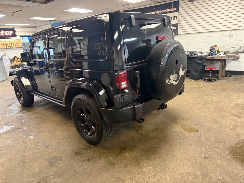 Jeep Wrangler Unlimited Sahara 4WD 2015