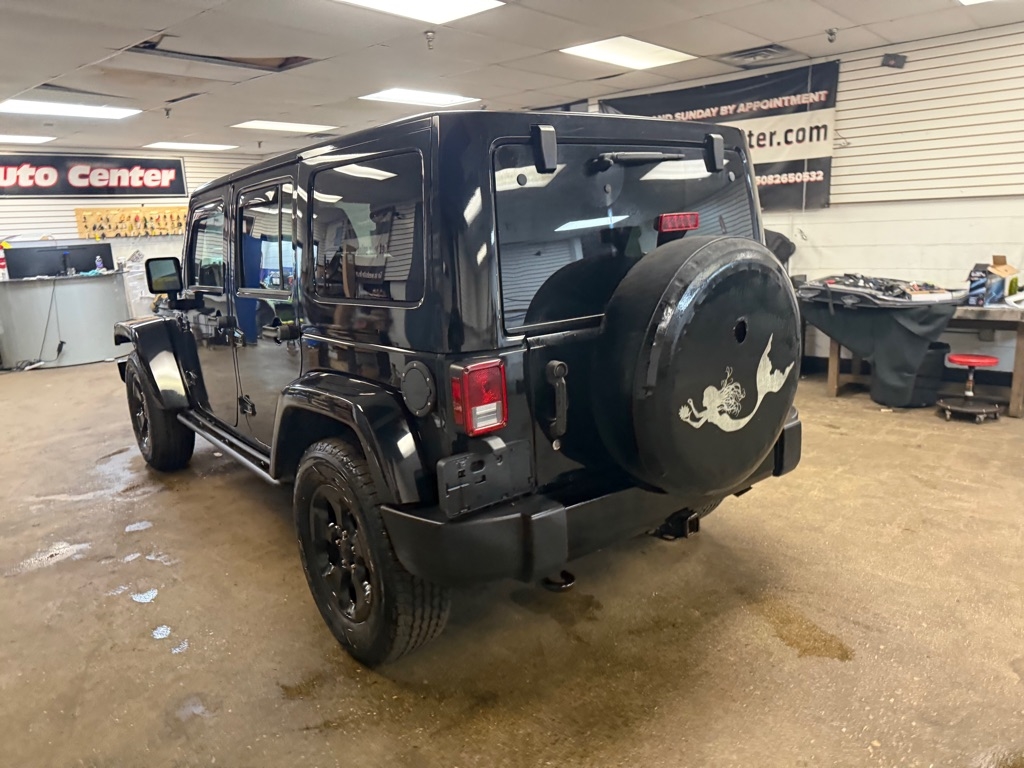 Jeep Wrangler Unlimited Sahara 4WD 2015