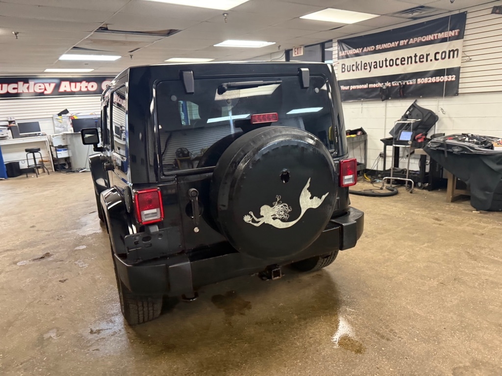 Jeep Wrangler Unlimited Sahara 4WD 2015