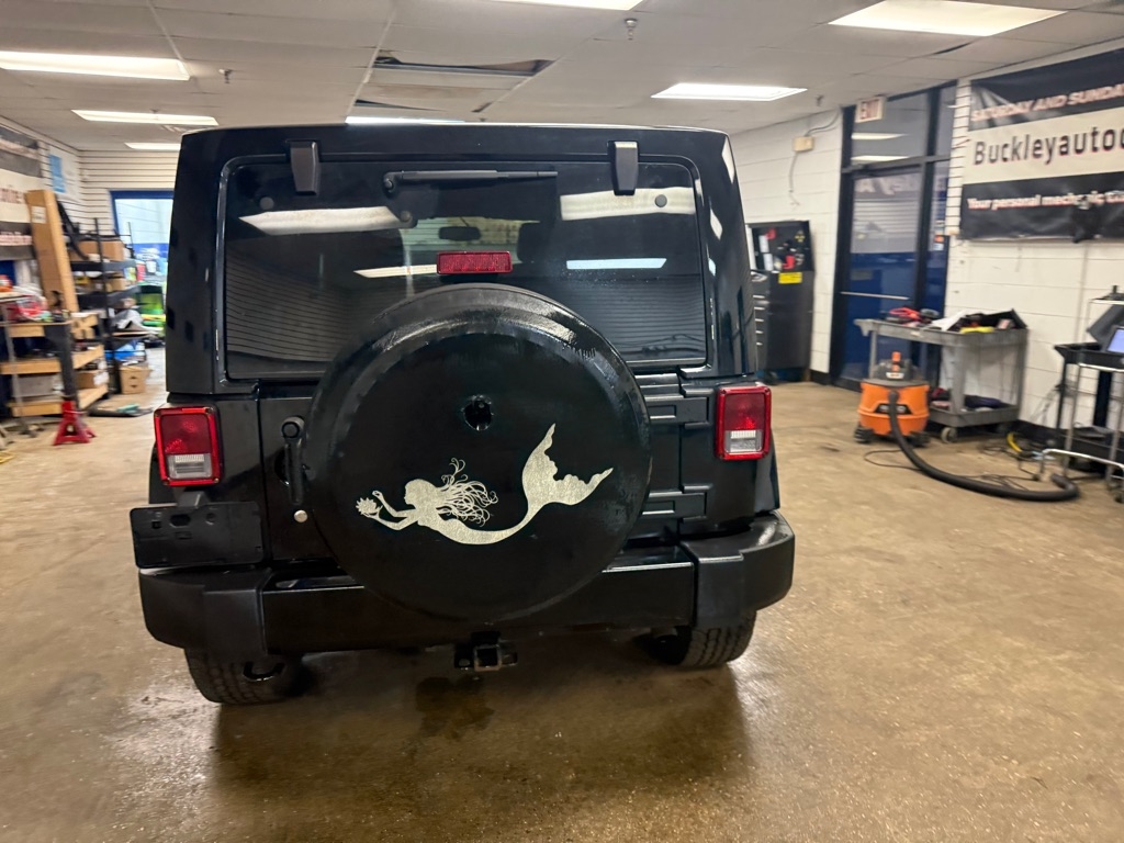 Jeep Wrangler Unlimited Sahara 4WD 2015