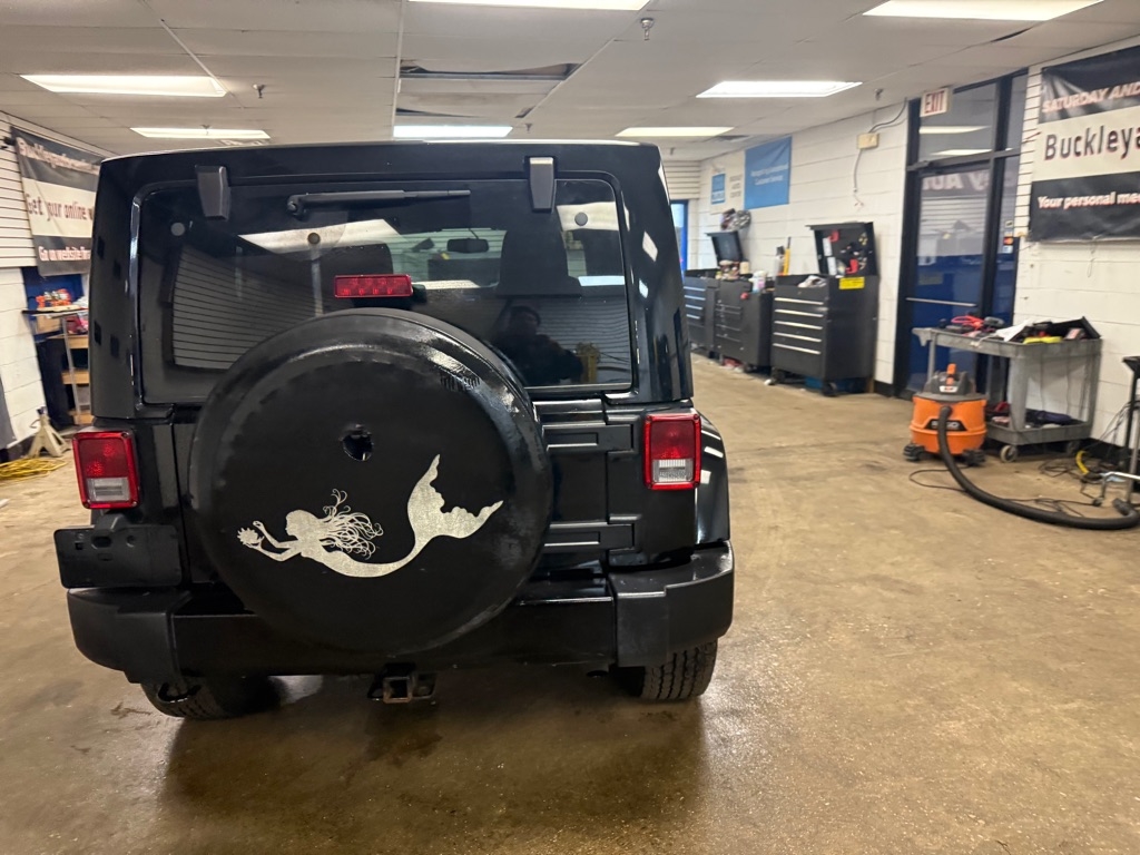 Jeep Wrangler Unlimited Sahara 4WD 2015