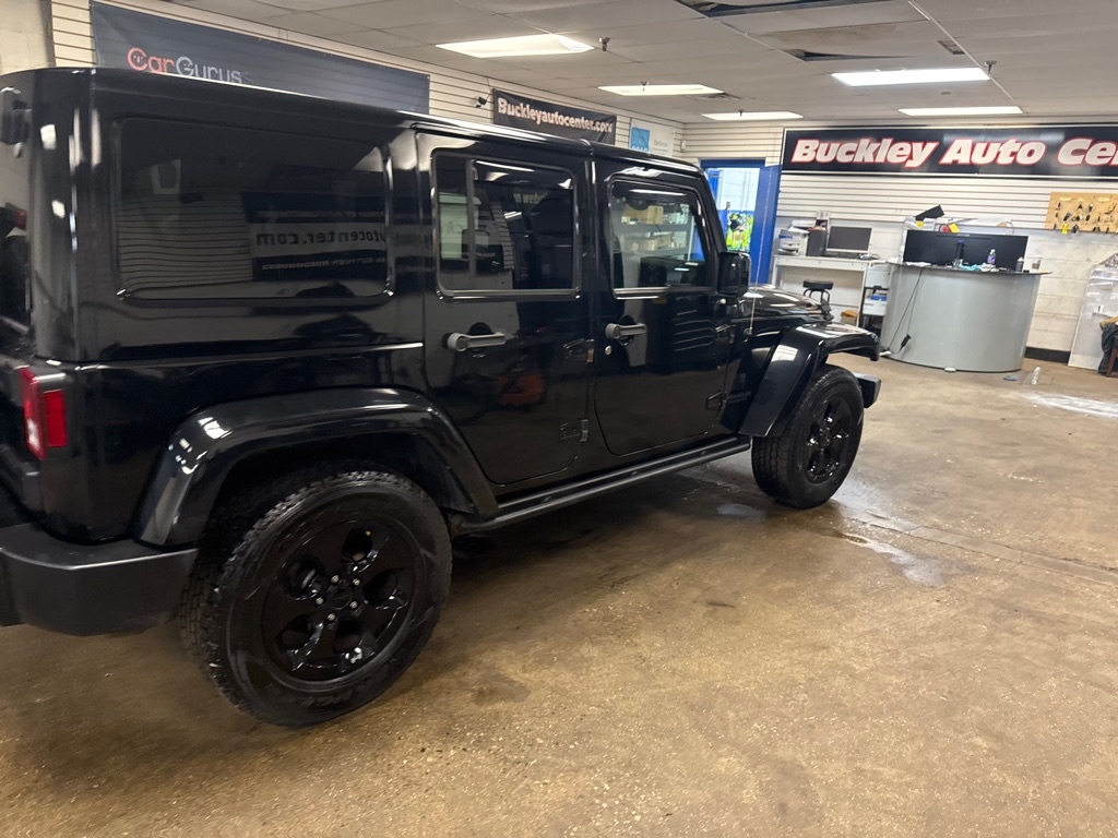 Jeep Wrangler Unlimited Sahara 4WD 2015