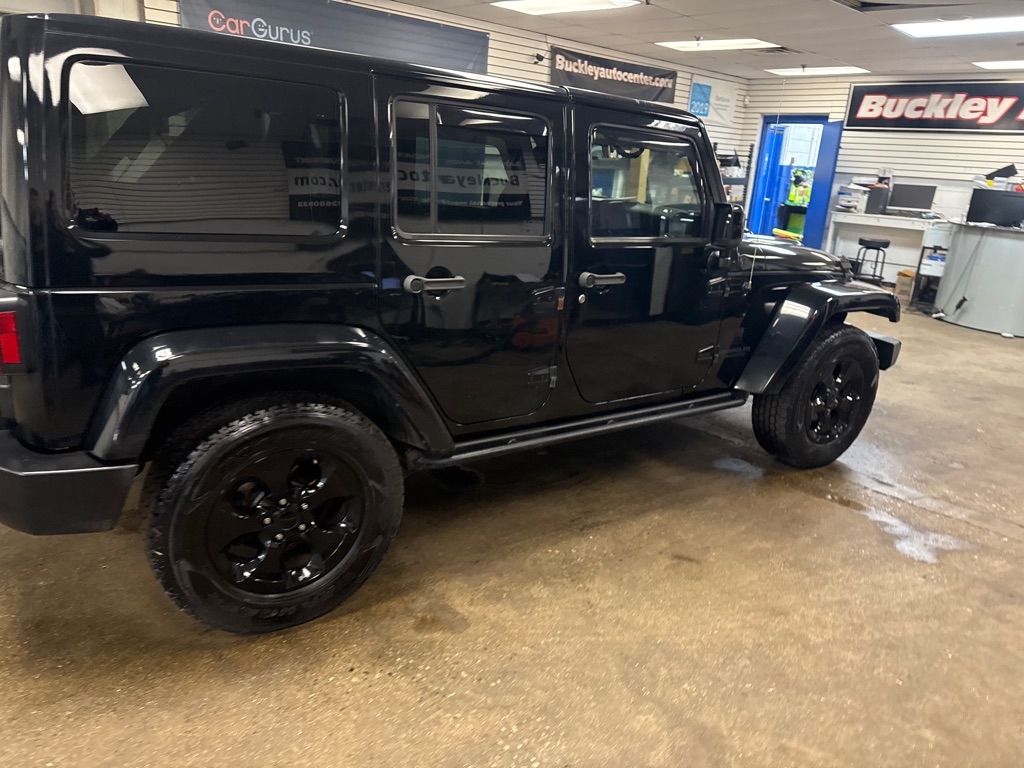 Jeep Wrangler Unlimited Sahara 4WD 2015