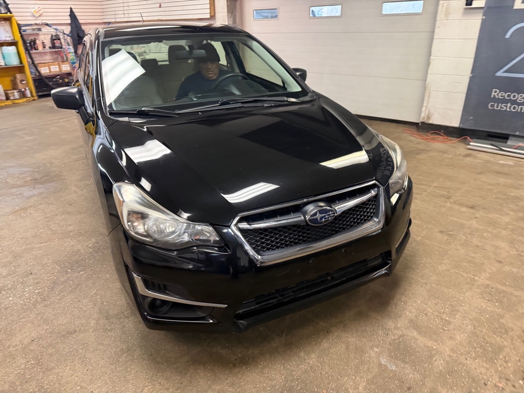 Subaru Impreza 2.0i PZEV 5M 4-Door 2016