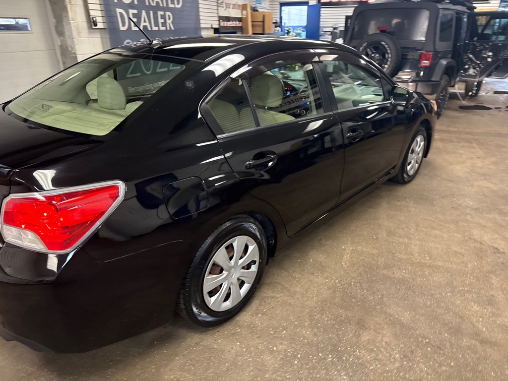 Subaru Impreza 2.0i PZEV 5M 4-Door 2016