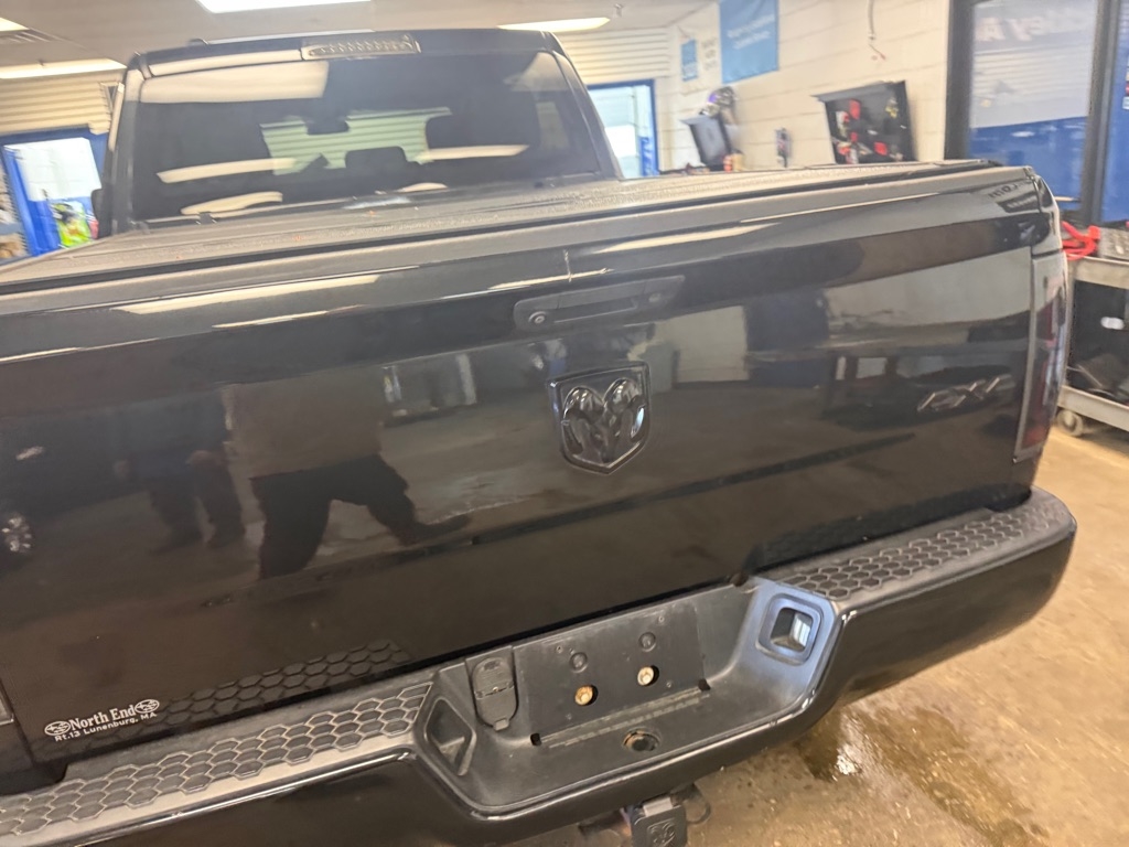 RAM 1500 Tradesman Crew Cab SWB 4WD 2018