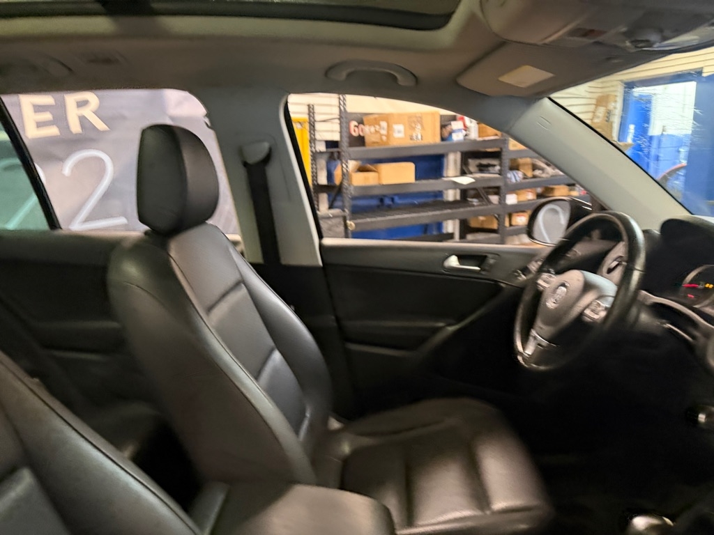 Volkswagen Tiguan SEL 4Motion 2015