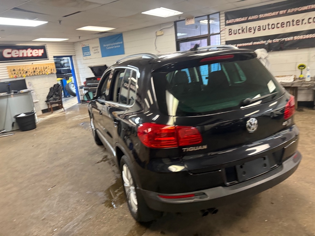 Volkswagen Tiguan SEL 4Motion 2015