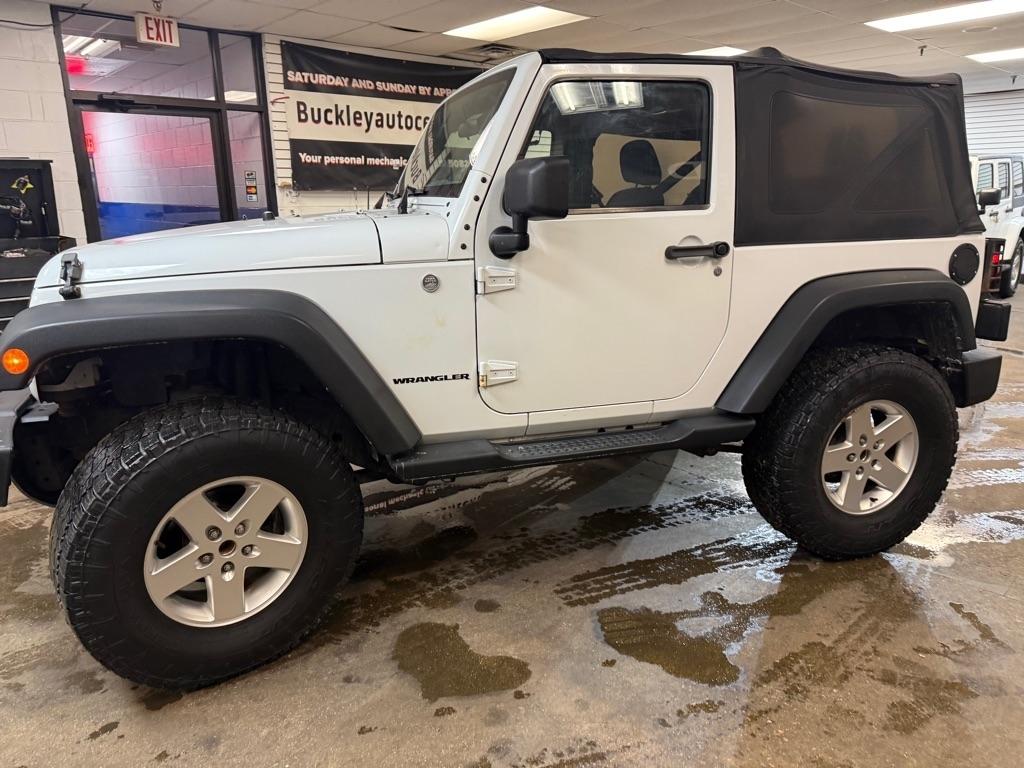Jeep Wrangler Sport 4WD 2014