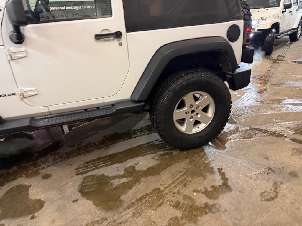 Jeep Wrangler Sport 4WD 2014