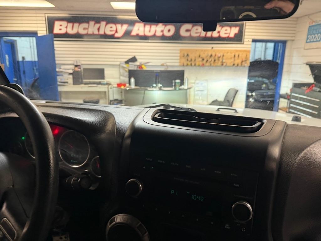 Jeep Wrangler Sport 4WD 2014