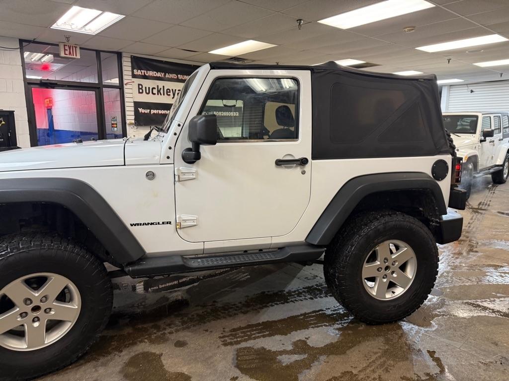 Jeep Wrangler Sport 4WD 2014