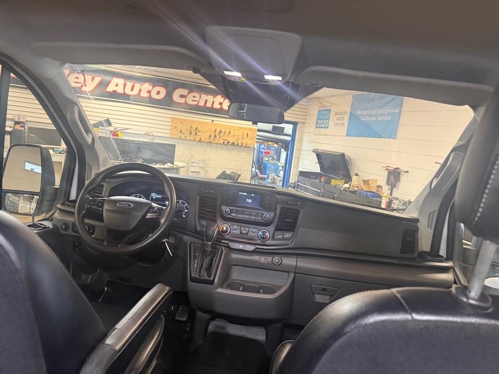 Ford Transit 250 Van Low Roof w/Sliding Pass. 130-in. WB 2021