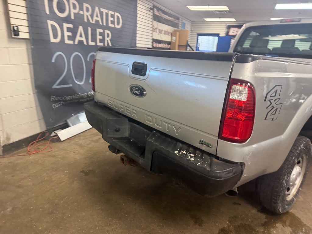 Ford F-350 SD XL 4WD 2012