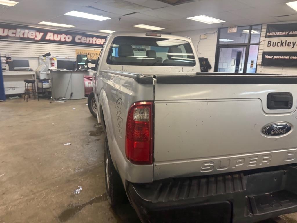 Ford F-350 SD XL 4WD 2012