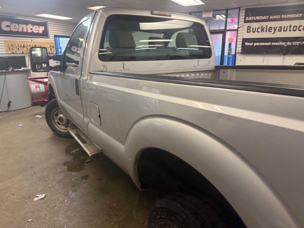 Ford F-350 SD XL 4WD 2012