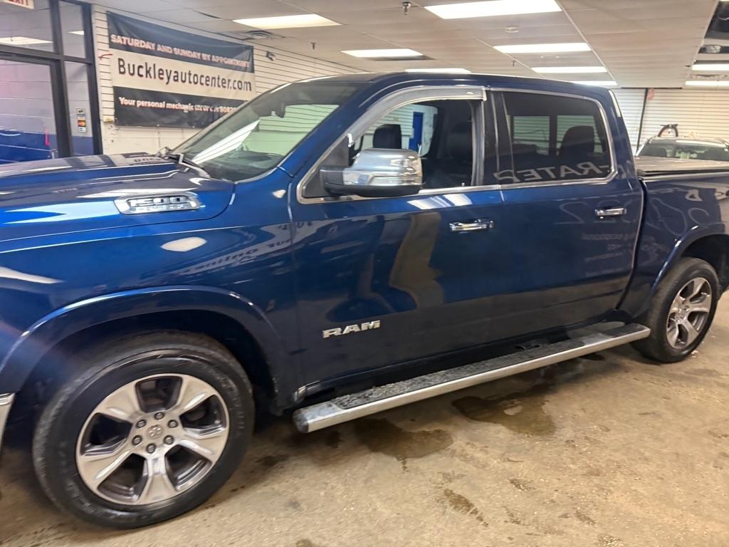 RAM 1500 Laramie Crew Cab SWB 4WD 2019