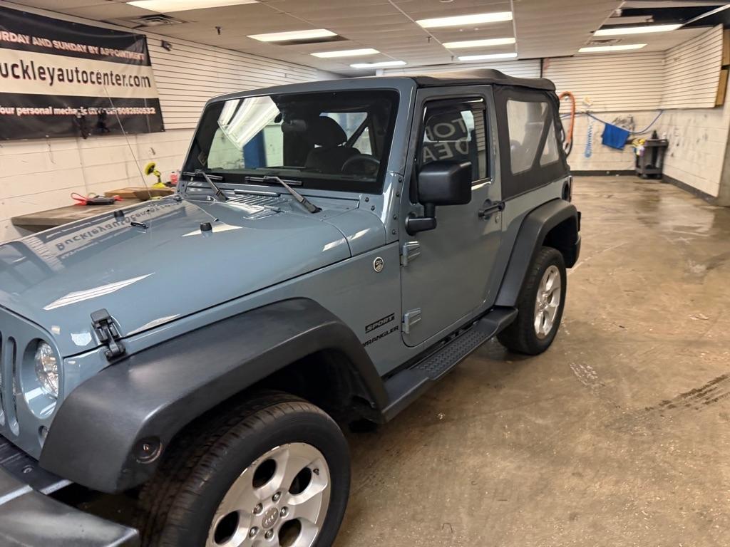 Jeep Wrangler Sport 4WD 2015