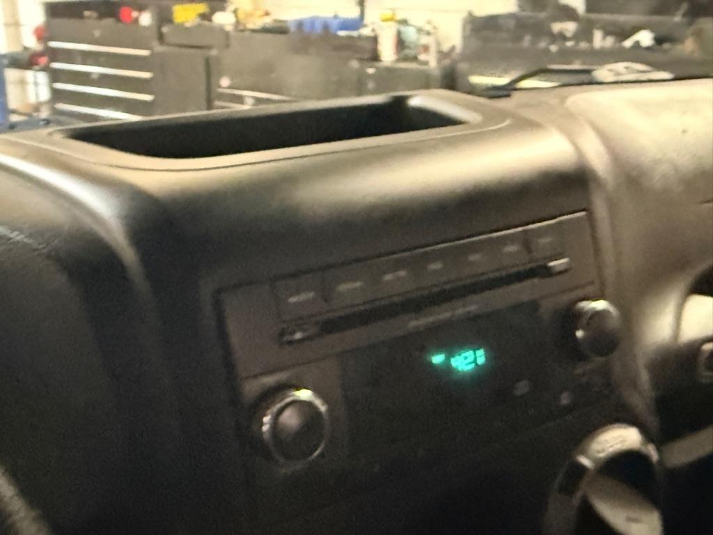 Jeep Wrangler Sport 4WD 2015