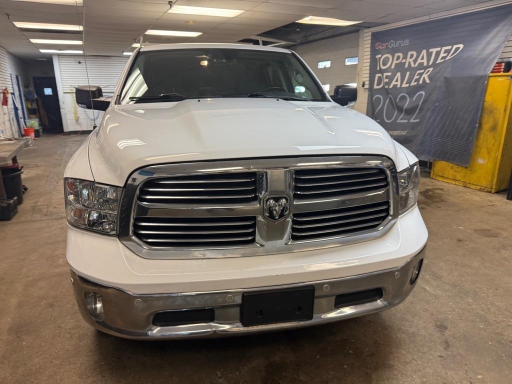 RAM 1500 SLT Crew Cab SWB 4WD 2016