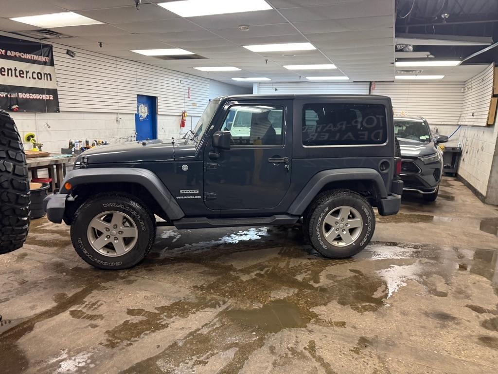 Jeep Wrangler Sport 4WD 2017