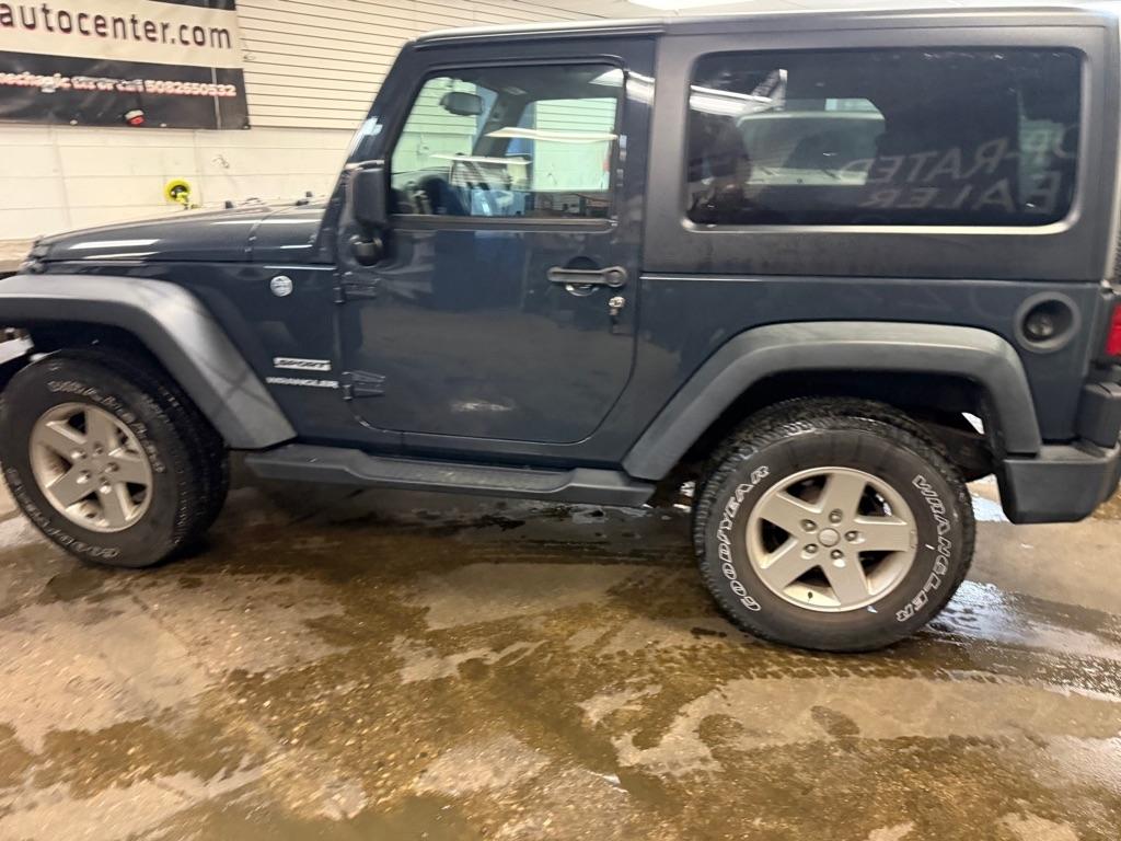 Jeep Wrangler Sport 4WD 2017