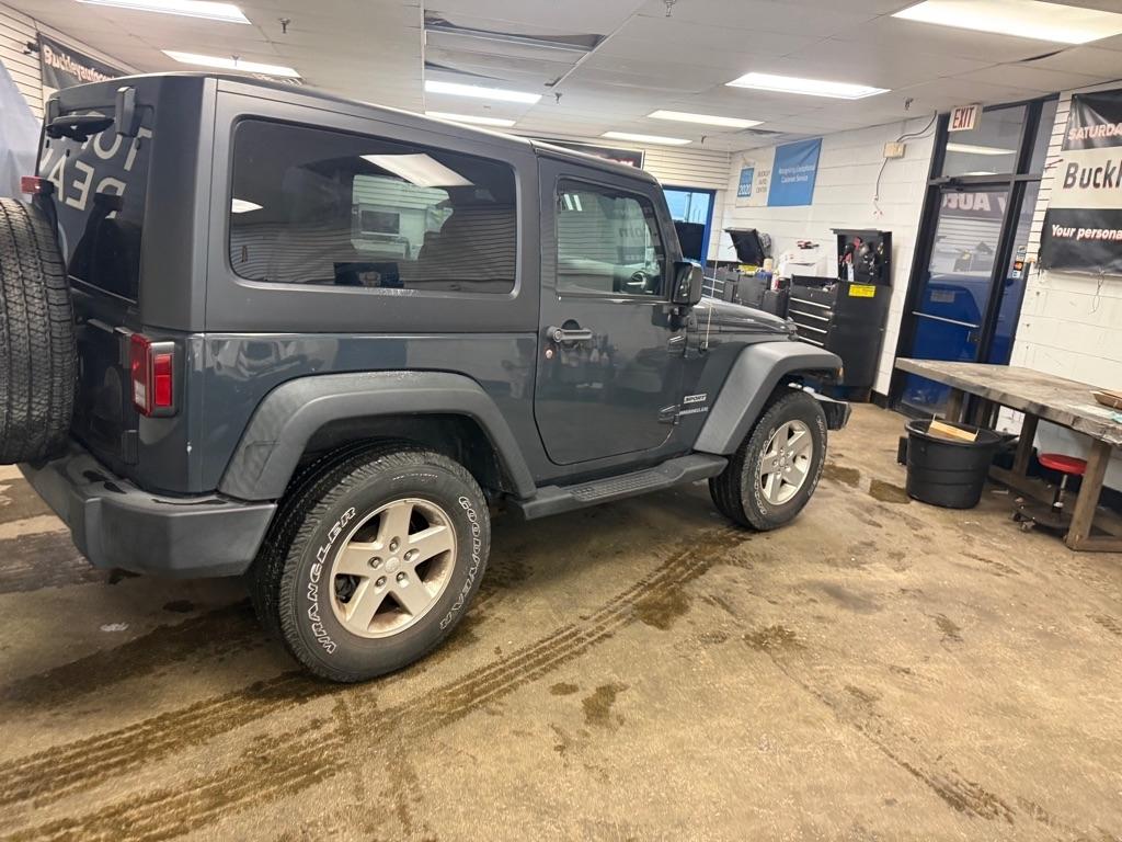 Jeep Wrangler Sport 4WD 2017