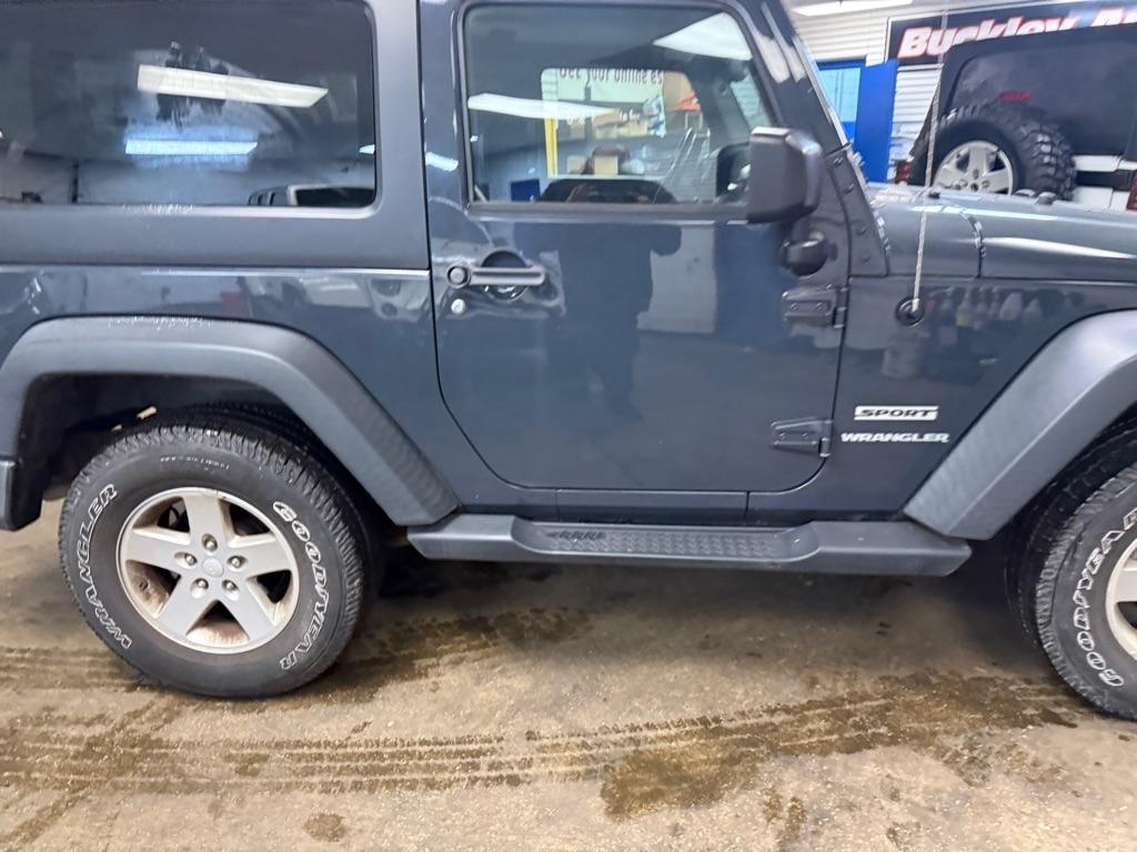 Jeep Wrangler Sport 4WD 2017