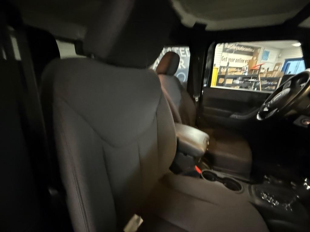 Jeep Wrangler Sport 4WD 2017