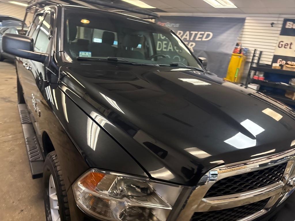 RAM 1500 SLT Crew Cab SWB 4WD 2017