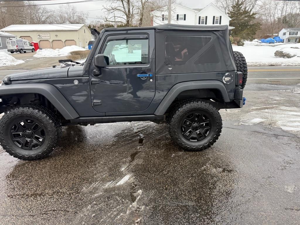 Jeep Wrangler Sport 4WD 2017
