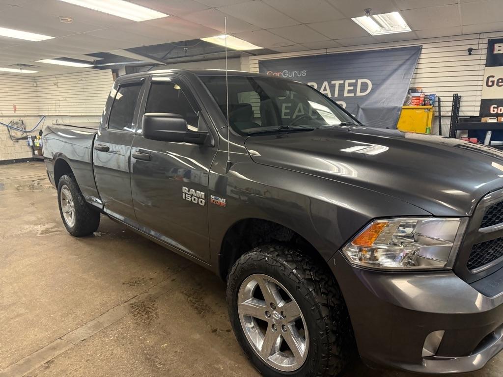 RAM 1500 Tradesman Quad Cab 4WD 2018